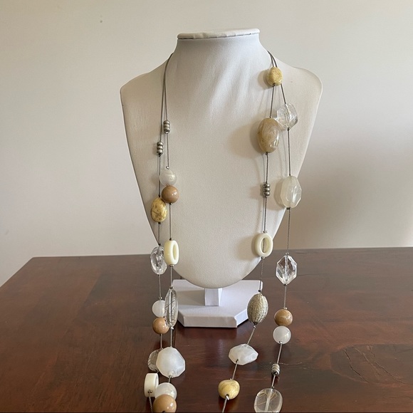 Long double strands necklace beige and tan stations lucite silver tone 19 inch - Picture 2 of 4